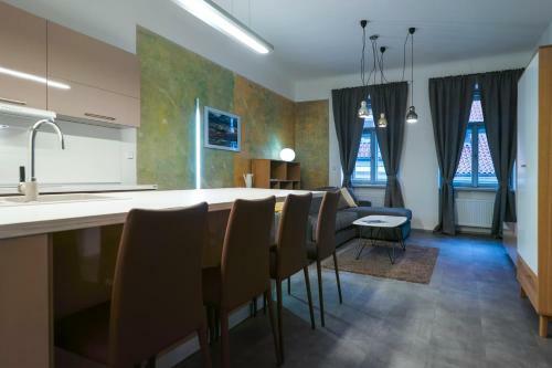 Apartments At The Blue Duckling