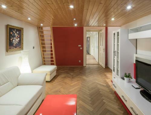 Aparthotel Mordecai Twelve