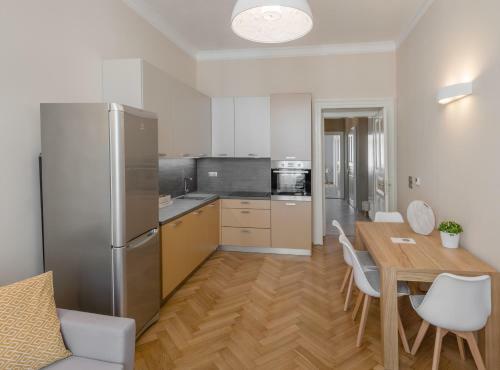 Aparthotel Mordecai Twelve