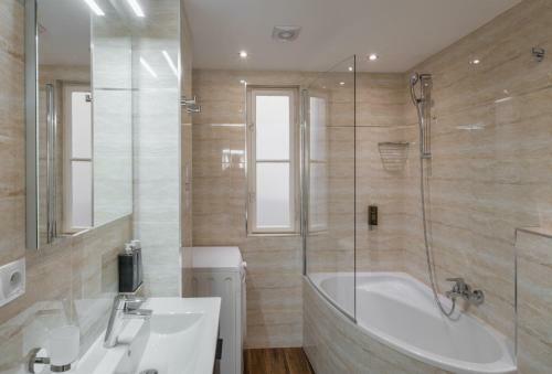 Aparthotel Mordecai Twelve