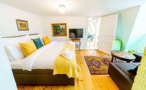 Apartamento Luxurious Pa?�?sk� Apt With View