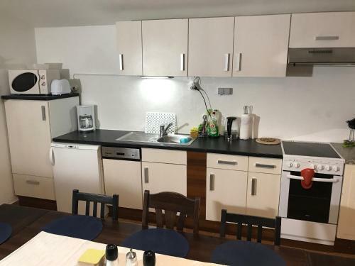 Apartamento Big Homebase With Billardtable