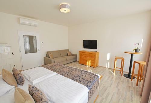 Historic Centre Aparthotel X