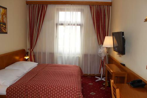Aksania Hotel