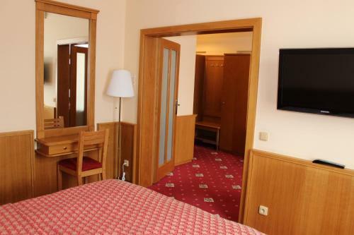 Aksania Hotel