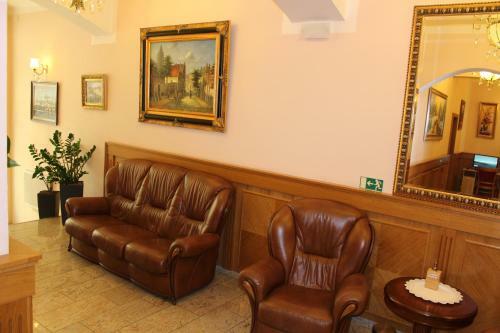 Aksania Hotel