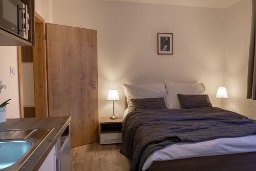 Hostal Pension George