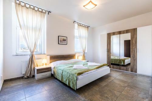 Teplice Apartments U Schod?
