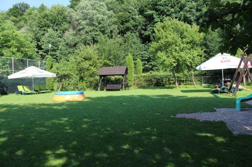 Hostal Pensiunea Andrei Moieciu