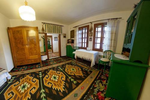 Casa Bunicii Din Bucovina