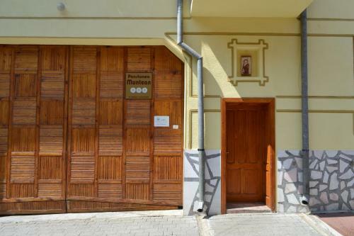 Hostal Pensiunea Muntean