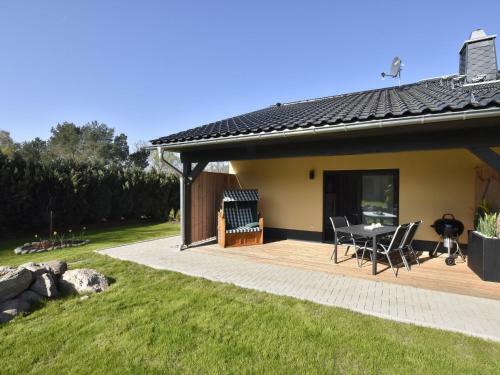 Cozy Apartment In Barnekow With Private Terrace