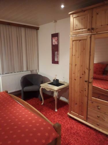 Hostal Weisseshaus 1