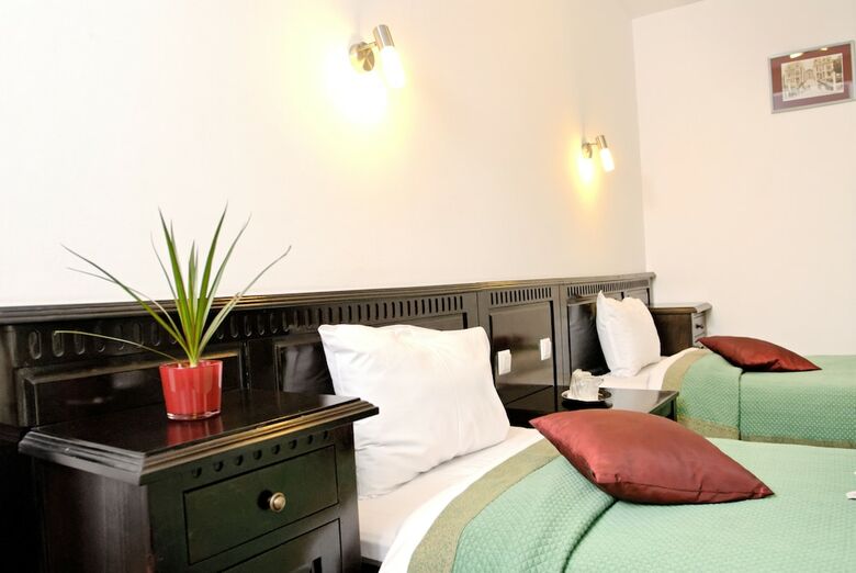 Hostal Pension Belleville