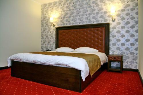Hotel City