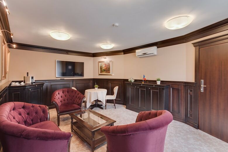 Hotel Meridian