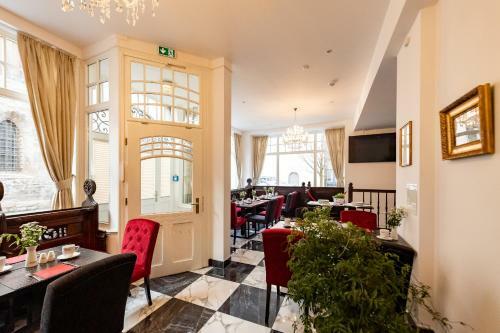 Hostal Haus Maximilian