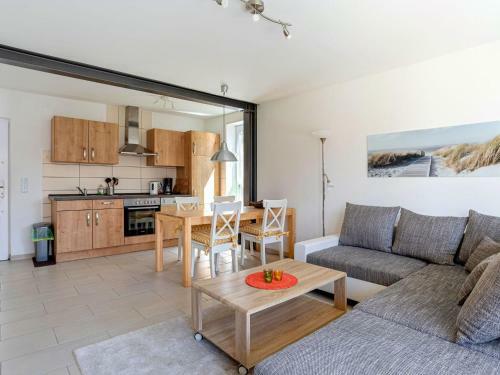 Charming Apartment In Eutin Near Stiftung Schloss Castle