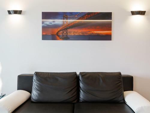 Captivating Holiday Home In Frankfurt With Netflix