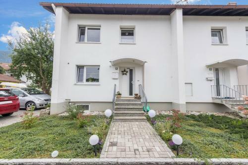 Apartamento Haus Schild