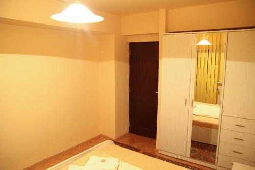 Apartamentos Mellis 2