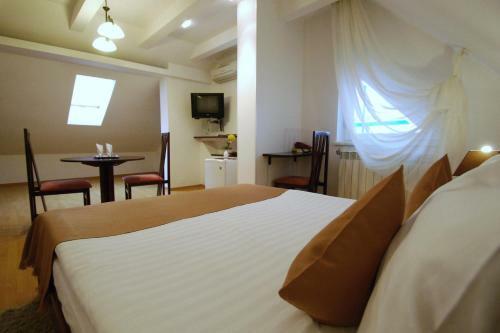 Hostal Pensiunea Elite