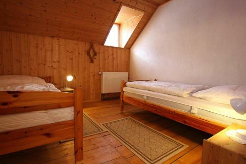 Holiday Home Gro�sch�nau - Dmg08100g-fyb
