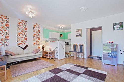 Id 5071 | Private Apartment