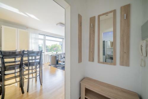 Id 6897 - Private Apartment