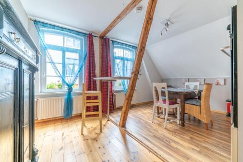 Id 6629 | Private Apartment