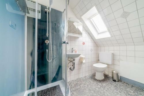 Id 6894 - Private Apartment