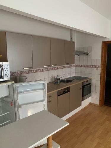 Apartamento Ferienwohnung Zum Nadelwerk