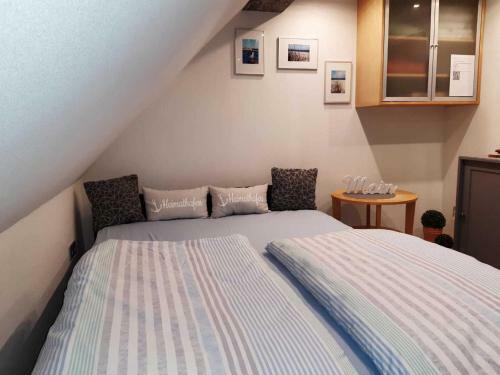 Apartamento Ferienwohnung Zum Lotsen, 45227