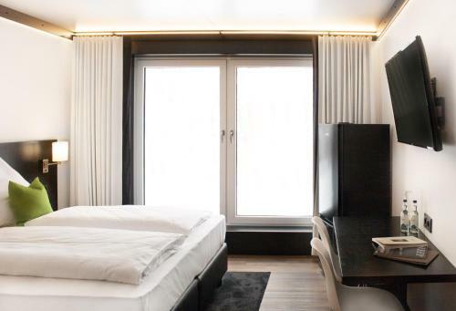 Kl Hotel