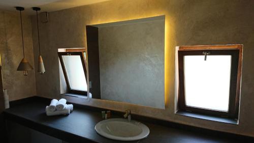Hotel Dv?r Pec�nov