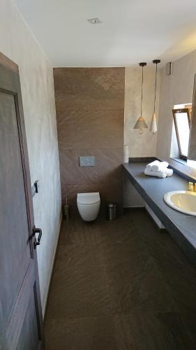Hotel Dv?r Pec�nov