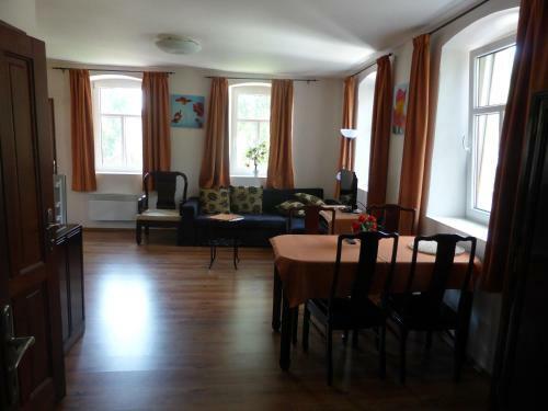 Apartamentos House George