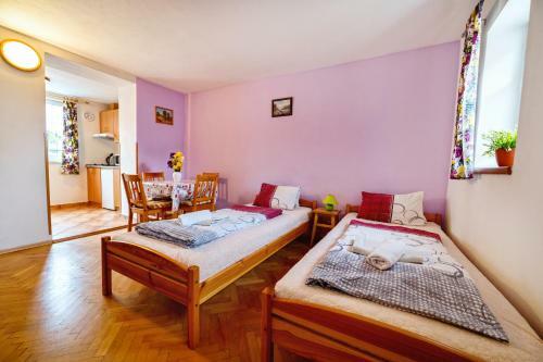 Hostal Penzion U Kostela