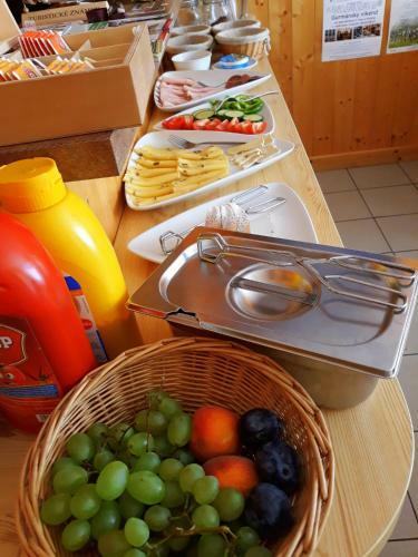 Hostal Penzion U Kostela