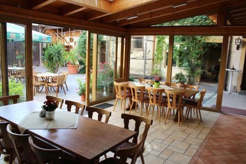 Hostal Pension Zur Gr�nen Eiche
