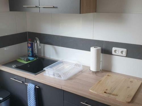 Snug Apartment In Kassel Near Fulda Floodplain