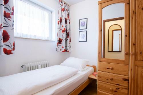 Apartamento Waldstra�e 4 Wohnung 2