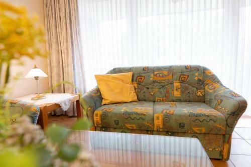 Apartamento Waldstra�e 4 Wohnung 2