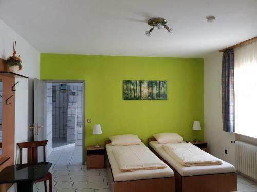 Hostal Walk-inn Hotel Frankfurt Airport