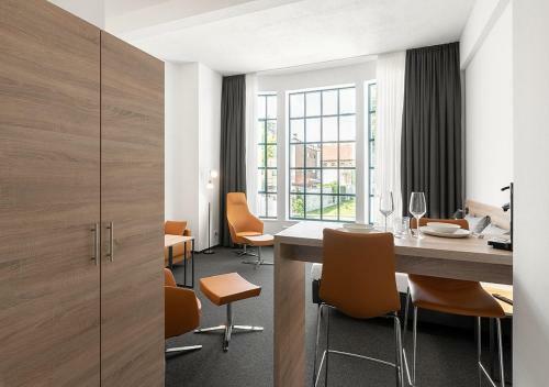 La Serviced Apartments