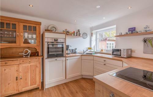 Amazing Home In Langenhorn With 2 Bedrooms