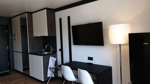 Le Hotel
