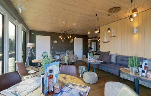 Nice Home In Lembruch/d�mmer See W/ Sauna And 2 Bedrooms