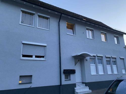Apartamento Sch�ne Wohnung In Ludwigsburg