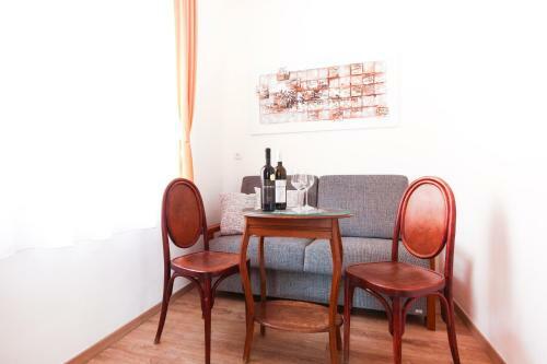 Hostal Zdrav� Kav�rna